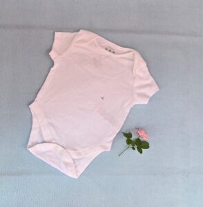 NEW BORN WHITE ROMBER