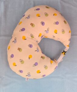 FEEDING PILLOW - MUSLIN