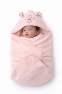 NEW BORN BABY'S FLEEZE HOODED TOWEL